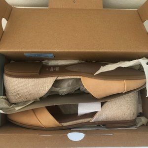 Tom's Jutti D'Orsay Flats